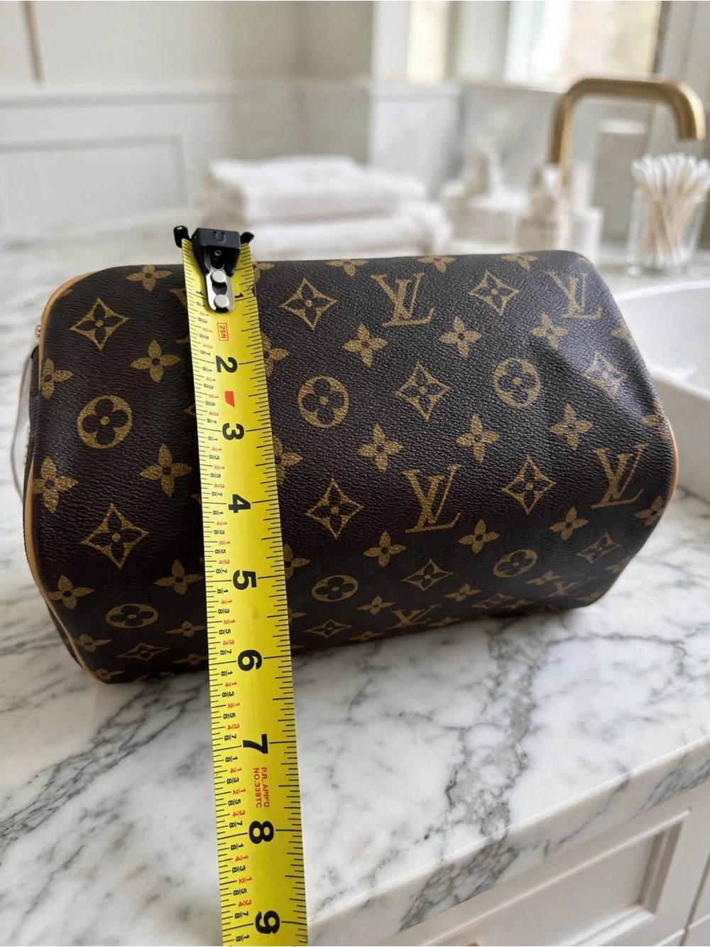 Brown Monogram Canvas Toiletry bag - Picture 6 of 13